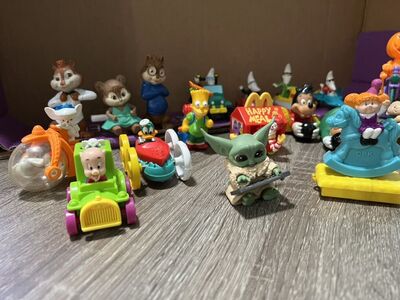 Vintage McDonalds and Burger King Toys