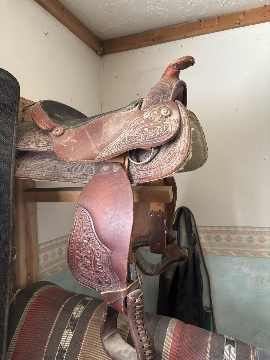 Youth Western Saddles