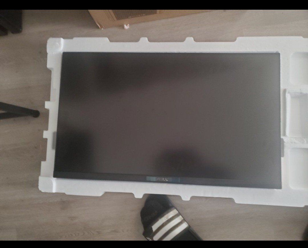 31.5' 4K 160hz Refresh Rate Gaming Monitor