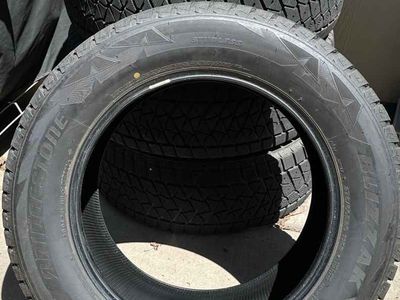 (4) Bridgestone Blizaks DM-V2 Studless