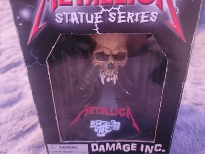 Metallica Damage Inc. Collectable Statue (NIB)
