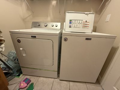 Maytag Washer and Electric Dryer Set