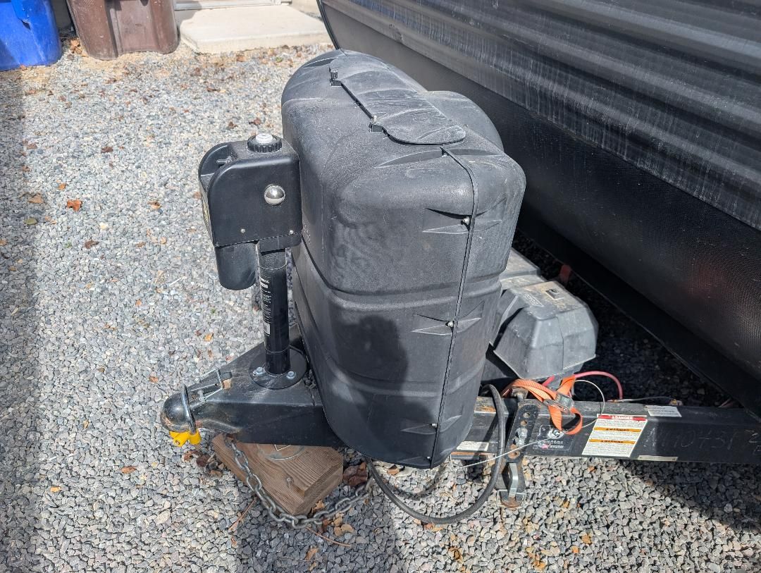 Main image 7
