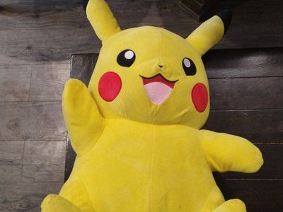 Large Pikachu Plush Toy - Adorable Pokémon Stuffed Animal, Great Condition