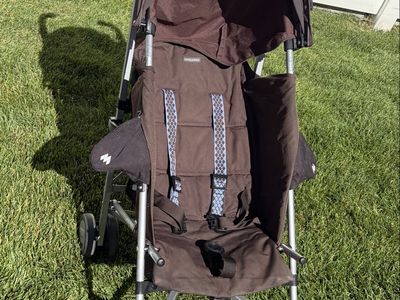 Maclaren Triumph Umbrella Stroller – Lightweight, Compact Fold