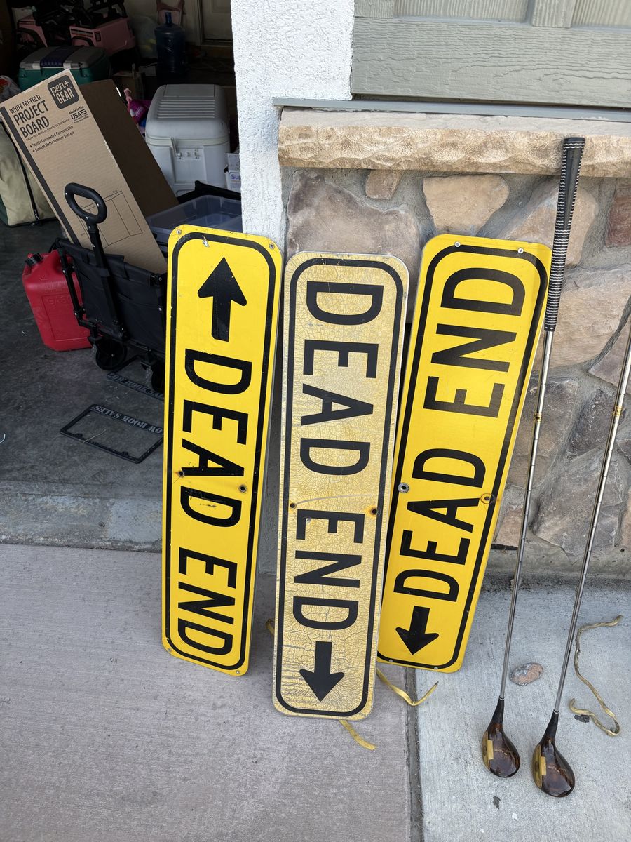 Vintage Yellow Dead End Street Signs - Set of 3 Metal Road Signs with Arrows