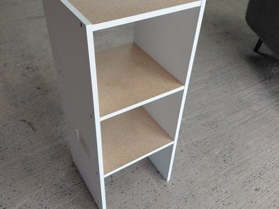 White MDF & Cork 3-Tier Storage Shelf Unit - Versatile Display & Organization