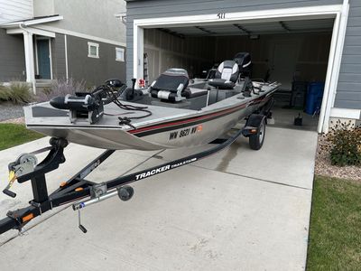 Bass Tracker Panfish 17 Aluminum Fishing Boat with Mercury Motor and Trailer