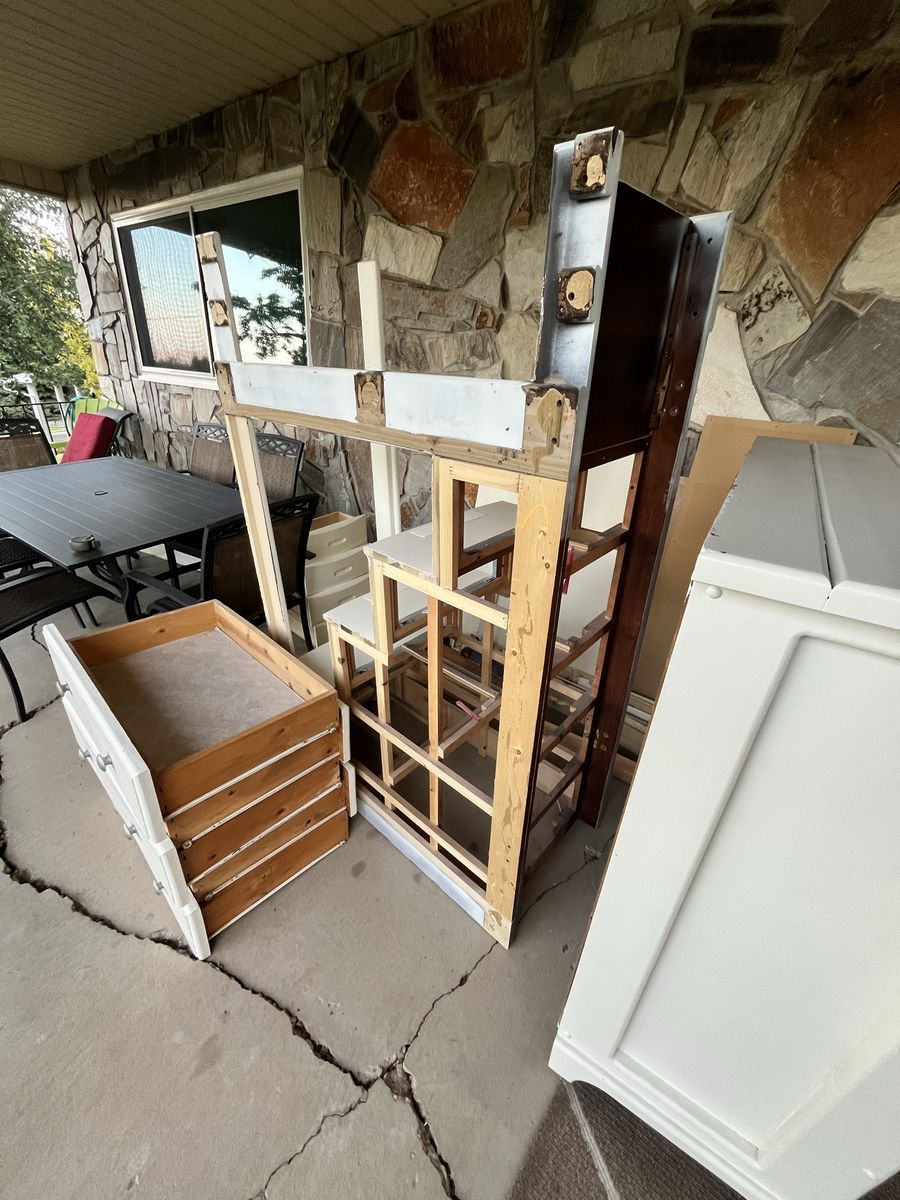 Main image 5
