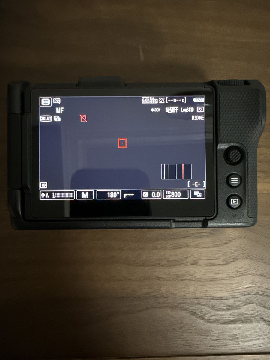 Main image 4