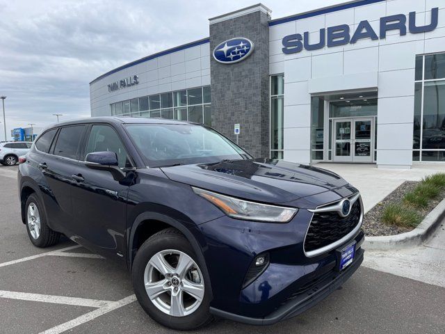 2021 Toyota Highlander LE