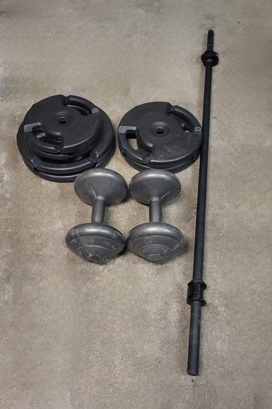 weights 71 pounds