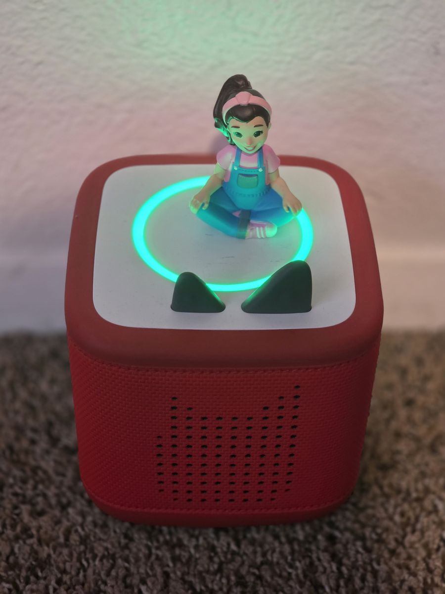 Tonies 2 box with Mrs. Rachel