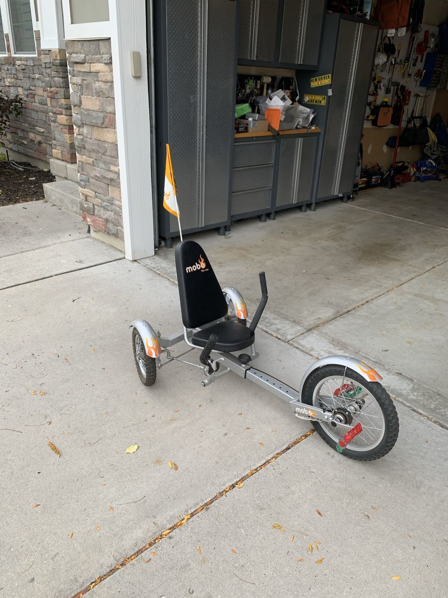 Mobo Triton Pro Ultimate Three-Wheeled Cruiser - Recumbent Tricycle with Flag
