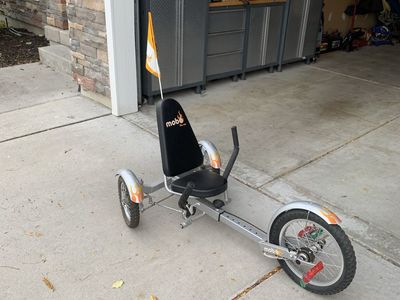 Mobo Triton Pro Ultimate Three-Wheeled Cruiser - Recumbent Tricycle with Flag