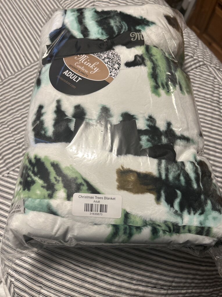 Minky Couture Christmas Tree Blanket