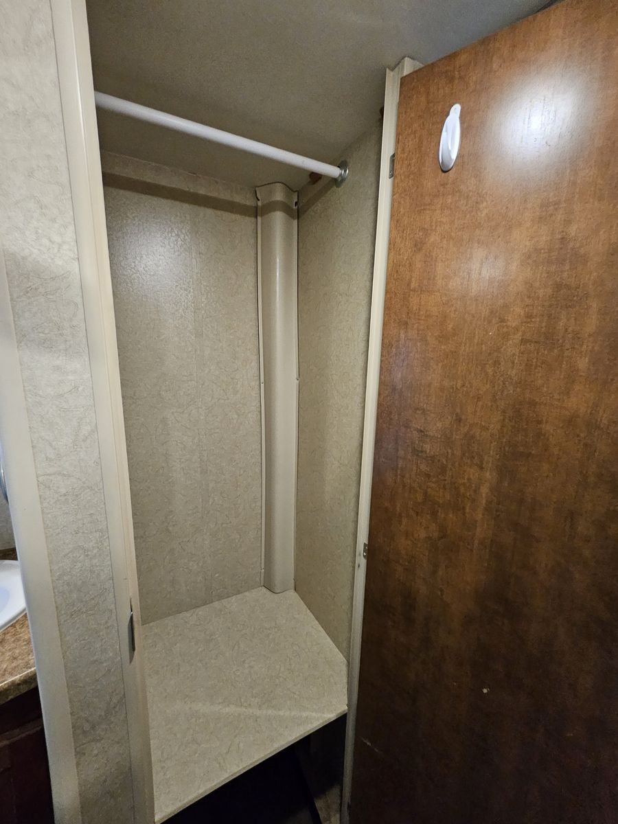 Main image 12