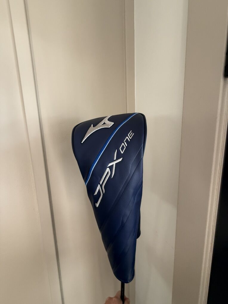 New Mizuno JPX One Driver with Head Cover