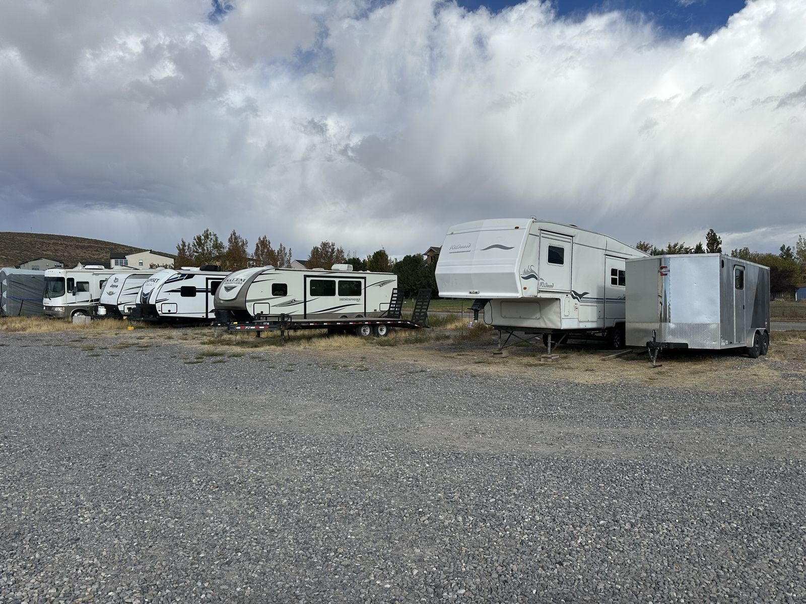 Trailer Parking - Boat - Camper - Motorhome - RV