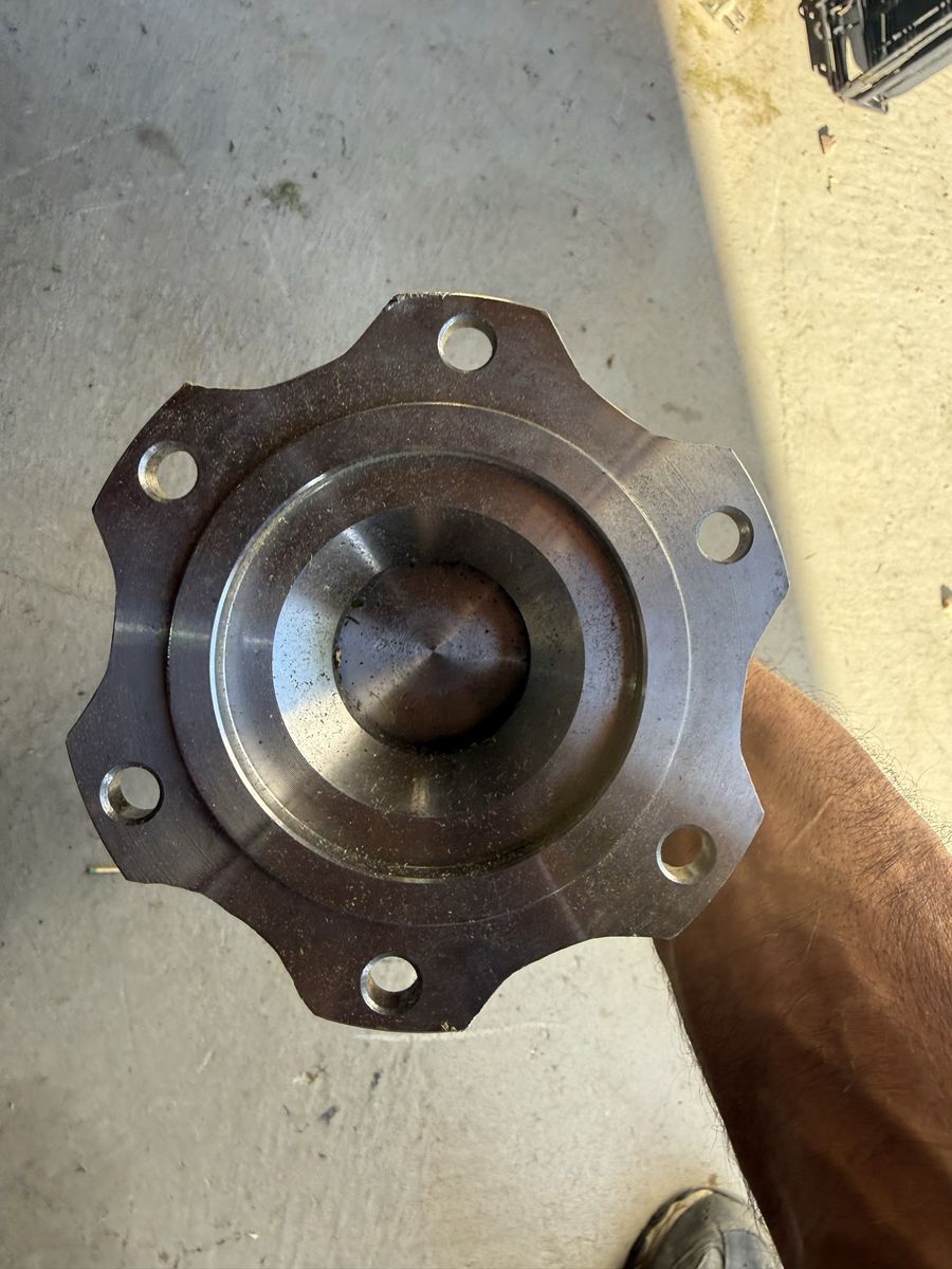 Main image 3