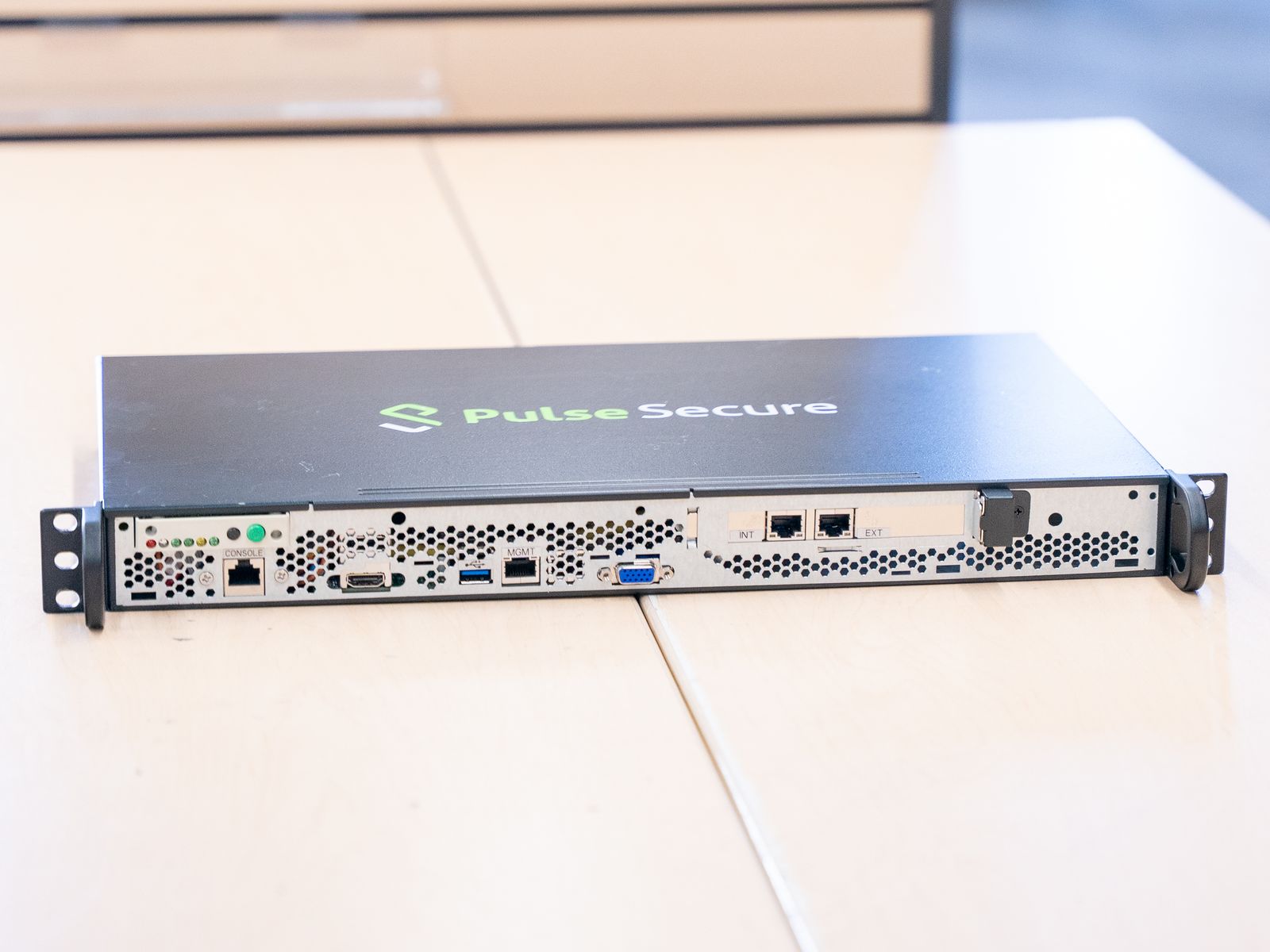 Supermicro 1U Short-Depth Server | 4 CPU Cores, 8GB RAM, 2x Ethernet Ports
