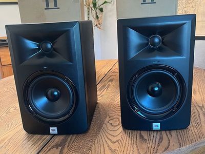 JBL LSR305 3 Series MkII 5" Powered Studio Monitors - Pair, Bi-Amplified, Spatial Reference