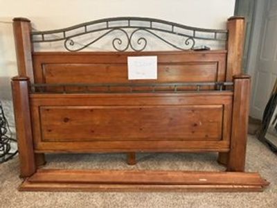 King head and footboard