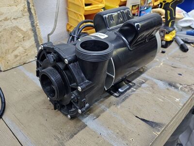 Like New LX Pool Spa Hot Tub Pump