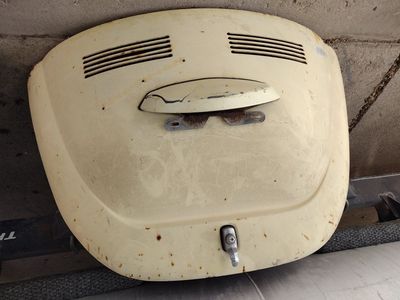 Volkswagen beetle motor lids