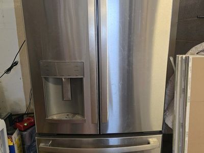GE French Door Refrigerator with Bottom Freezer & Ice/Water Dispenser - Stainless Steel
