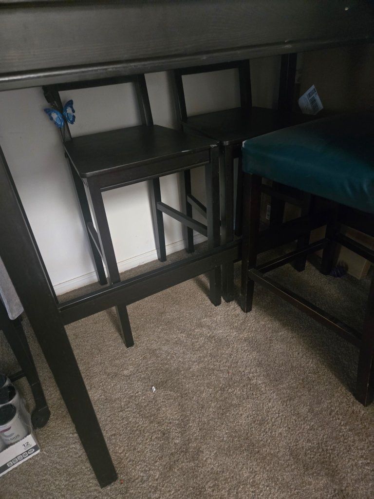 Main image 3