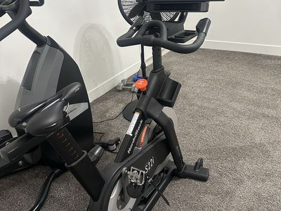 NordicTrack Commercial S22i Studio Cycle