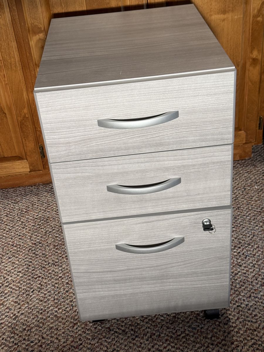 3-Drawer Rolling File Cabinet  with lock and keywith – Gray 