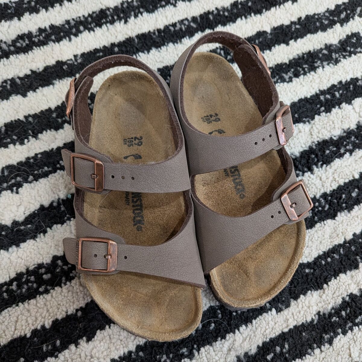 Kids Roma Birkenstocks (11-11.5)