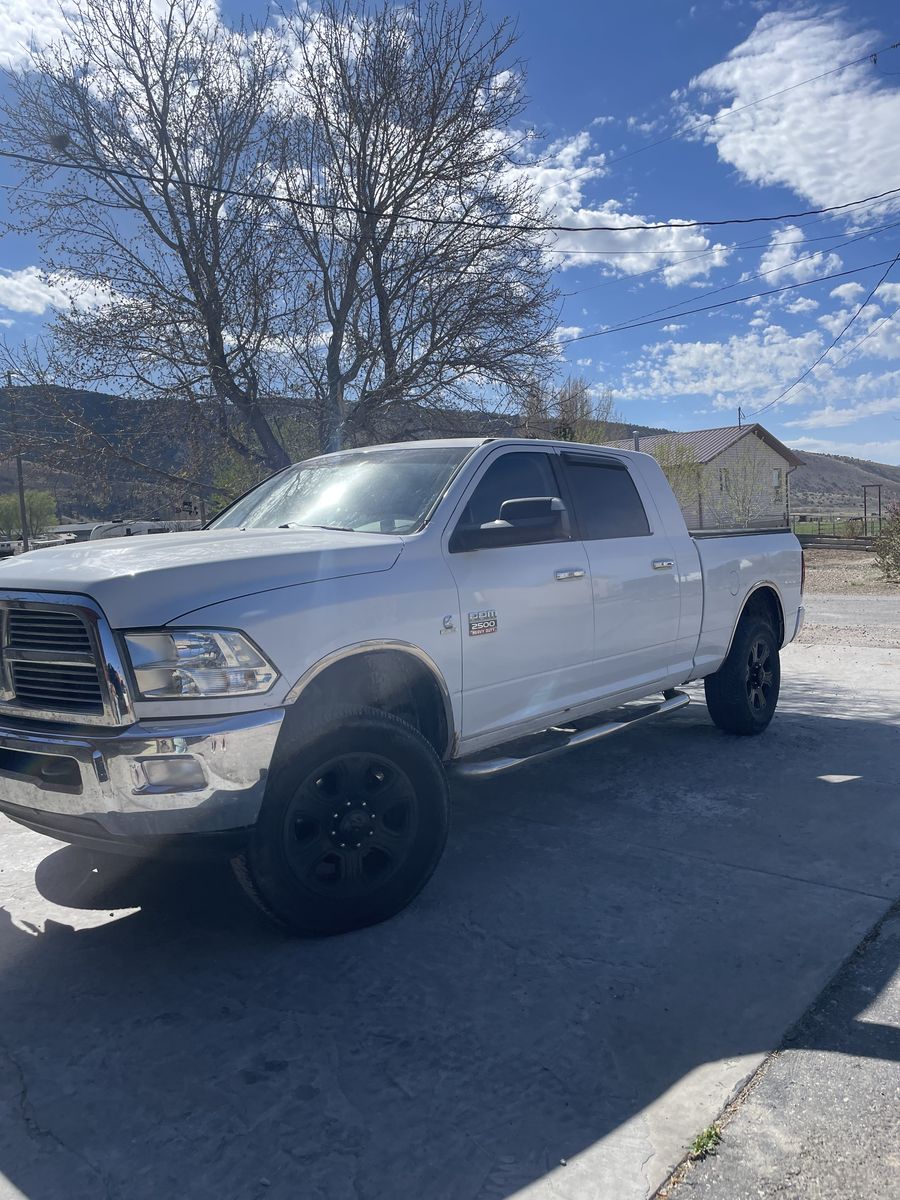 2010 Dodge Ram 2500 Laramie