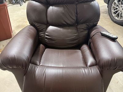 Golden Power Lift Recliner
