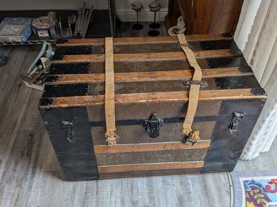 vintage trunk
