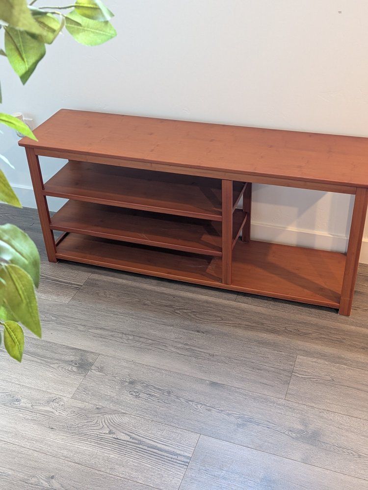 Wooden shoe rack and seat 