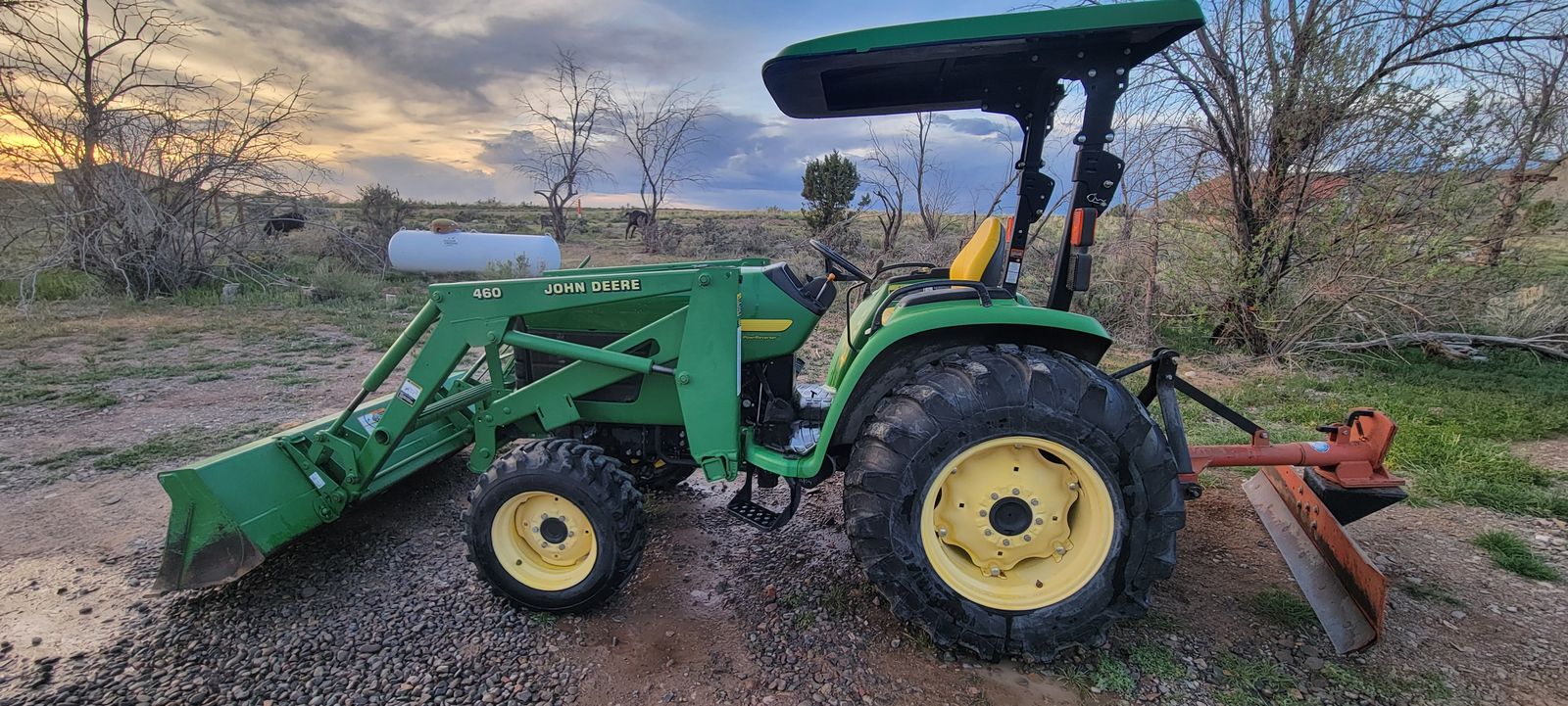 John Deere 4510 tractor