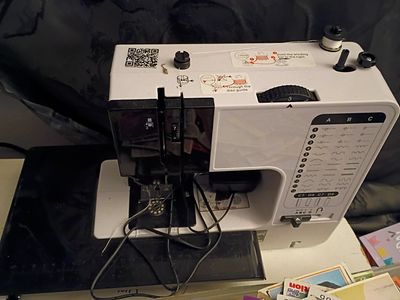 Portable Sewing Machine for Beginners 38 Built-in Stitches with Extension Table &Dual Speed