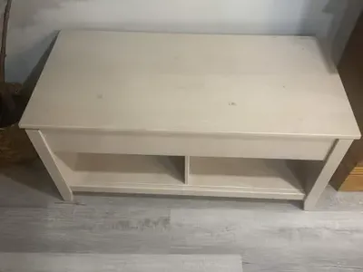 Lift-Up Coffee Table - Wooden
