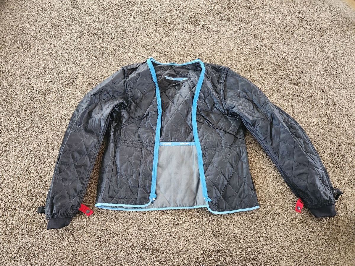 Main image 6