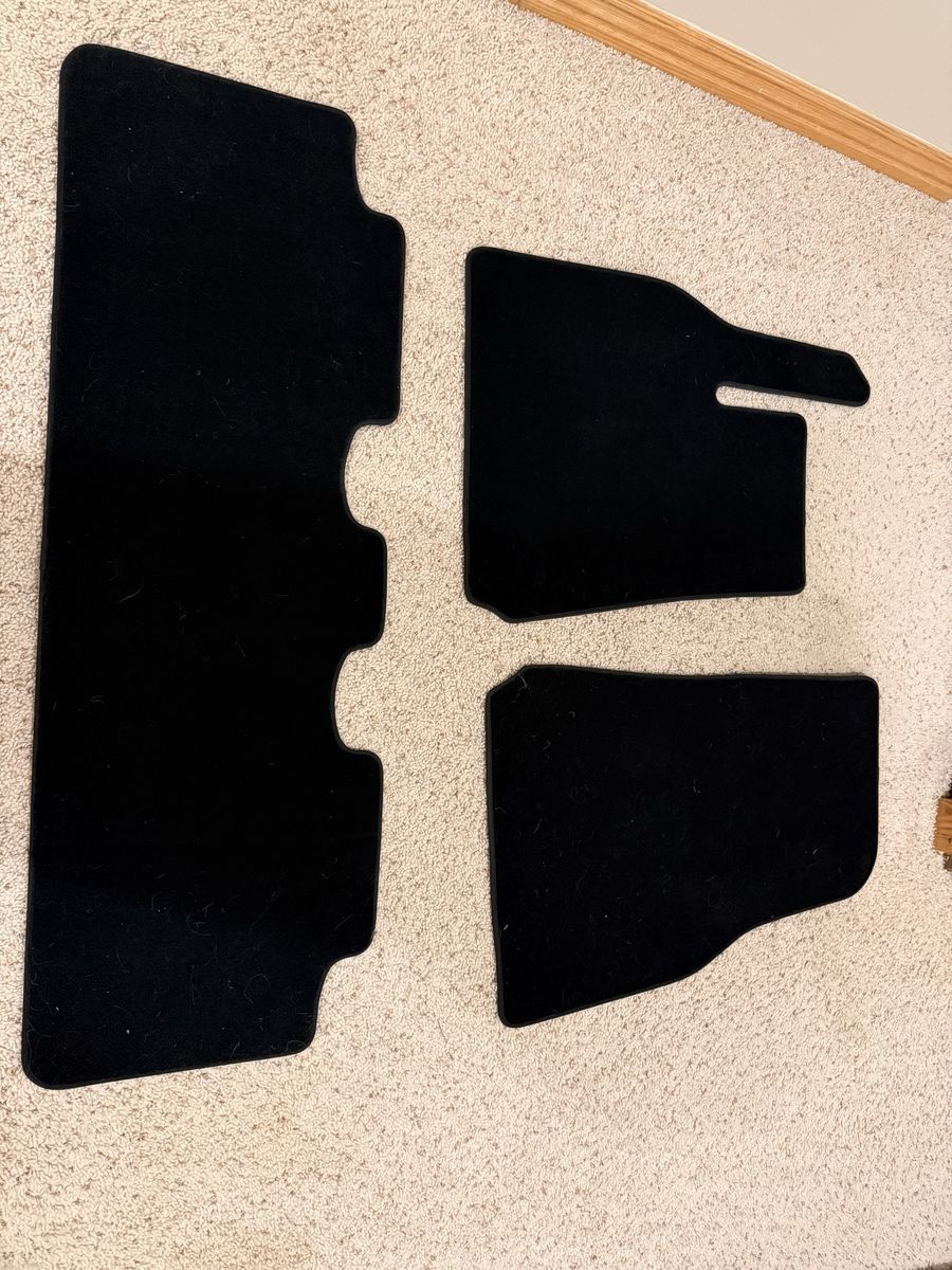 Tesla Model Y Floor Mats