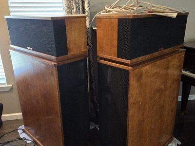 Klipschhorn corner horns circa early 80's