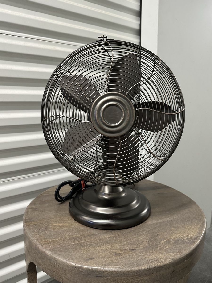 Bronze Oscillating 3-speed Table Fan