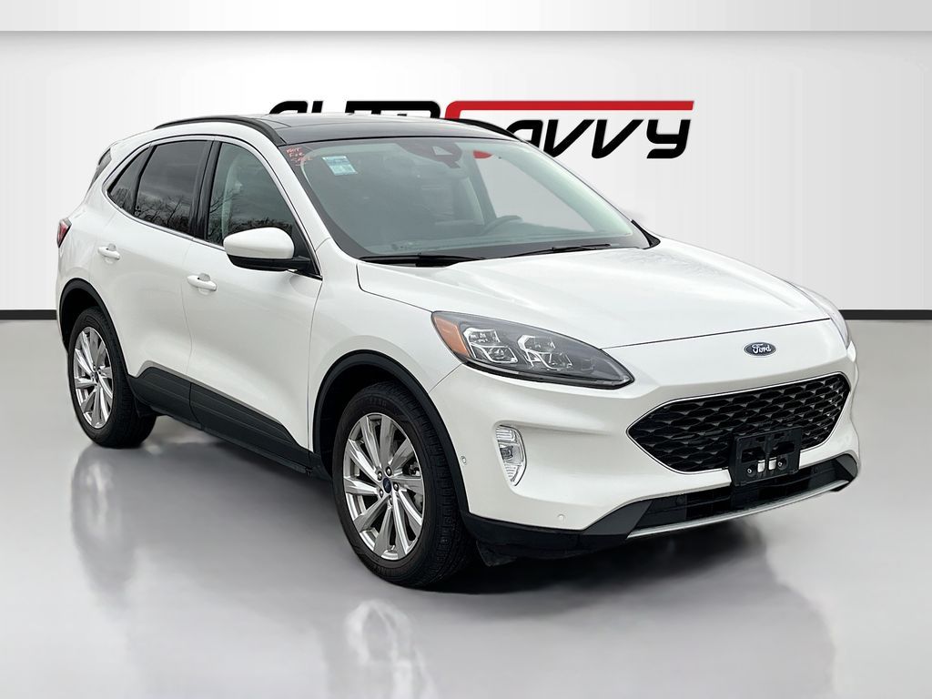 2022 Ford Escape Titanium