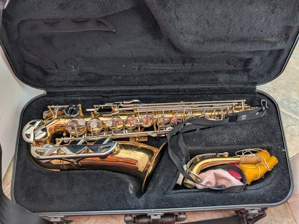 King 660 Alto Saxophone