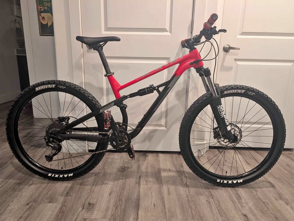 Polygon Siskiu D5 Mountain Bike