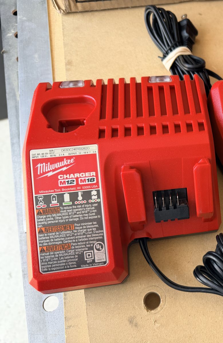 GENUINE RAPID Milwaukee 48-59-1812 Charger M12, M18 New, No Box, Unused 2 in stock