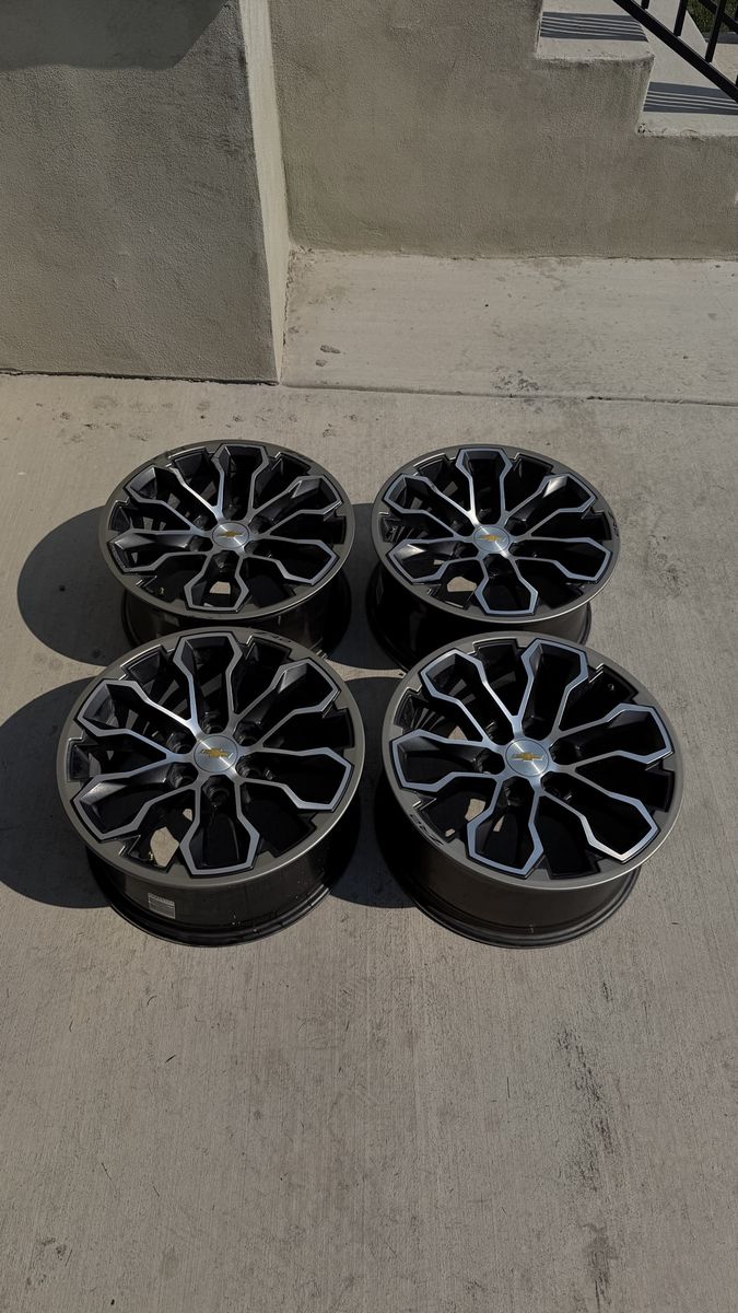 Chevy Colorado ZR2 Rims 17”